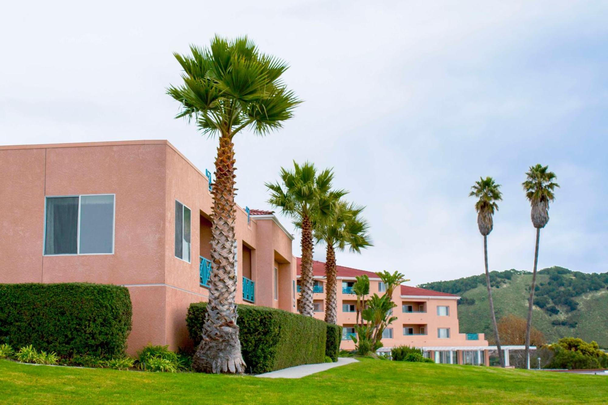 Hilton Vacation Club San Luis Bay Авила Бийч Екстериор снимка