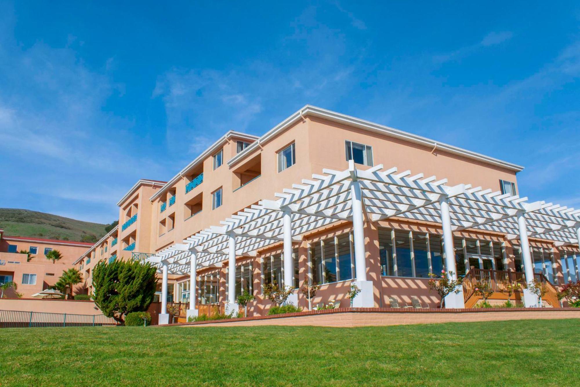 Hilton Vacation Club San Luis Bay Авила Бийч Екстериор снимка